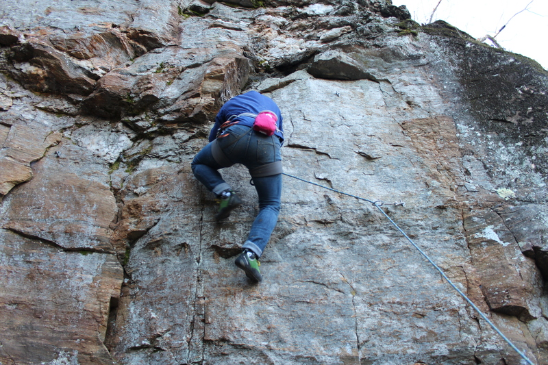 Read Between The Lines(5.10+) S
<br>
Cherokee Bluffs, Alabama
<br>

<br>
Photo Credit: Clifton?