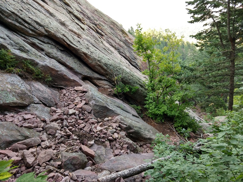 The approach gully after you leave the main trail.