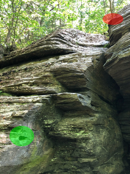 Left Cave Crack start (green) and top out (red) holds