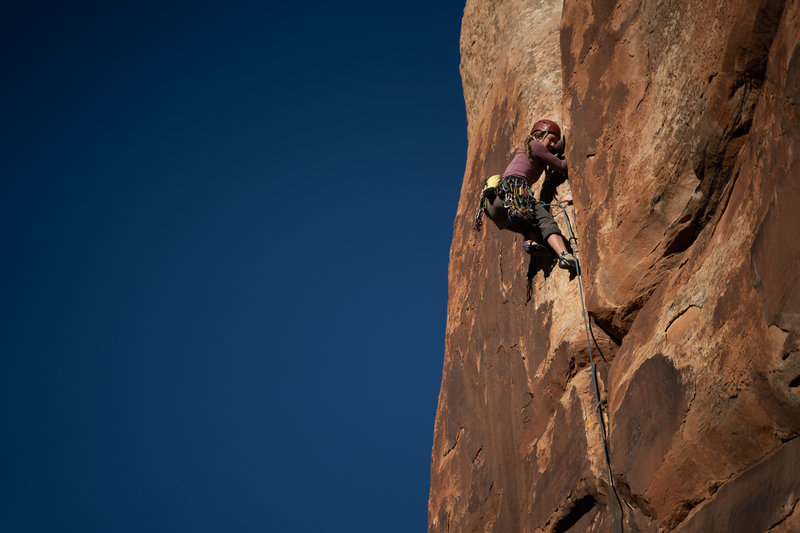 Anika Bach leading the upper flared section, Grumpyhighlander