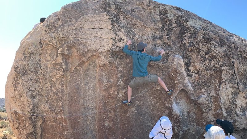 Setting the hands before going for the top