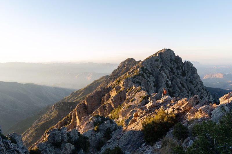 View of the other peaks from the Browns trail near the top