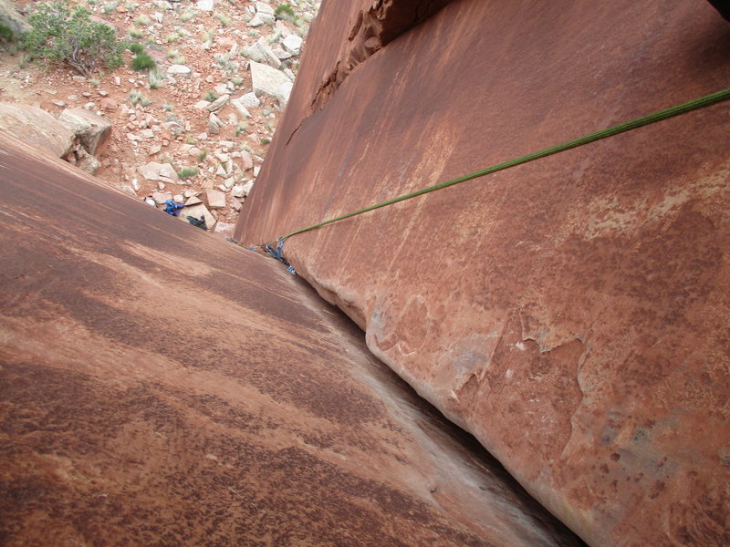 Looking down while cleaning on lower. Such a great fist crack!