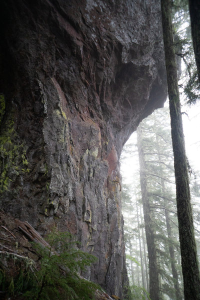 After pulling through the flakes, The Hammer quests out the steeps. The extension climbs another 40 ft of clean rock out of sight