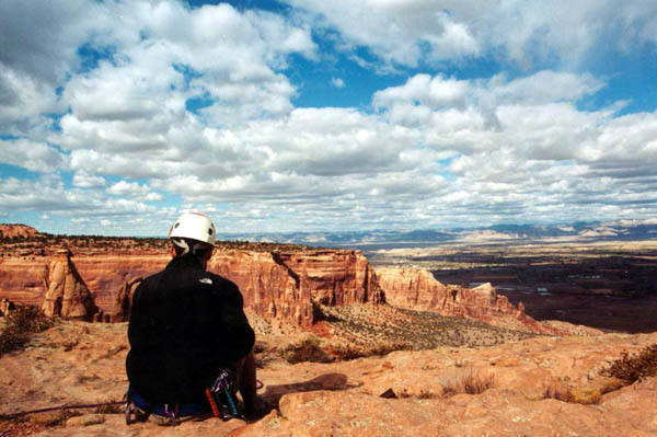 A rest on top with a beautiful sky.