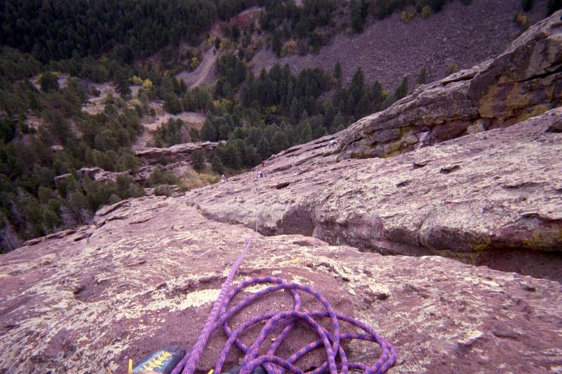 A view of second following Standard Route (north of the gash). Picture taken from Kitty Kar Ledge looking down toward bottom of Gash.