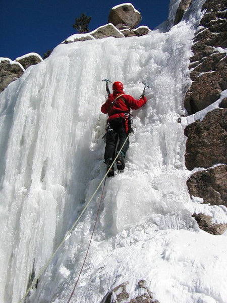 Scottish climber (Gavin) leading opening curtain.