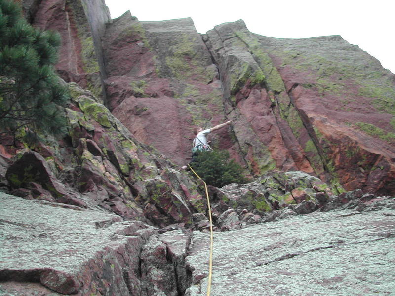 Ben Mottinger making the start of Pitch 2 more difficult than it needs to be (no hints from me - he wanted the onsight!).  P2 of Break on Through is the thin RF dihedral to the left.