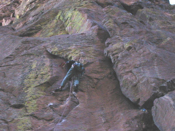 Dave leading the sustained variation pitch one (avoiding the offwidth pitch, as usual).