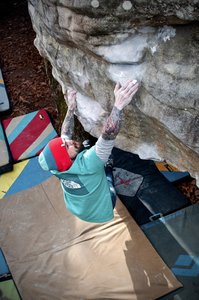 Todd Stebbing sending the classic The Flow (V7).
<br>

<br>
Climber: @todd.stebbs
<br>
Photo: @dirtysouthclimber