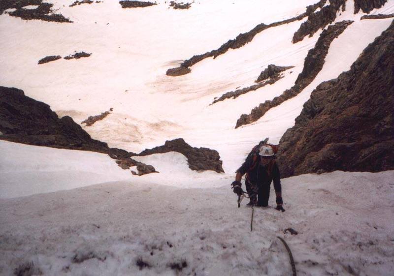 Simon Edwards on the Superstar couloir, James Peak, RMNP/Alpine on 6/22/3.