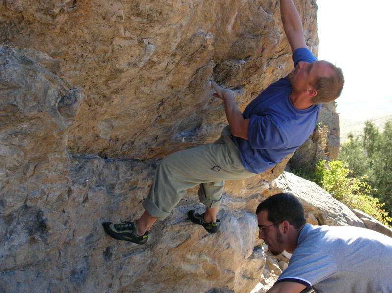 Brent Pohlmann on the low traverse with Aaron <br>
Pence positioning pads....