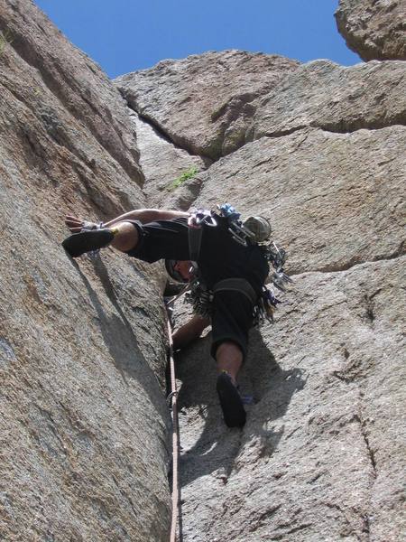 Reeves leading down low on Cackle Crack.