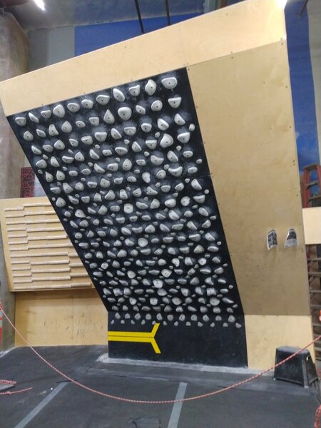 Campus and Kilter boards, Hangar 18 South Bay