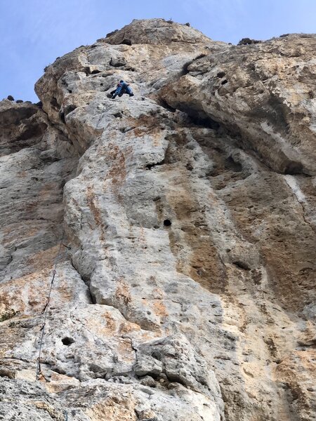 Climbing past the "side cut" and nearing the anchors.