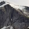 Extinction wall and the glacier overtop.