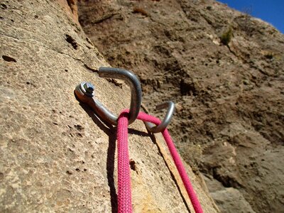 Open cold shuts at the top of Trout Fishing.