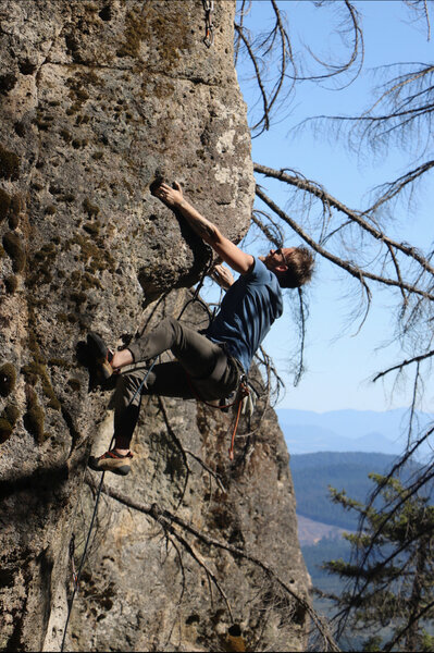 Negotiating the crux.