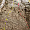 A- Lasso of Hestia 5.7 trad
<br>
B- Les pierres roulantes 5.9 trad