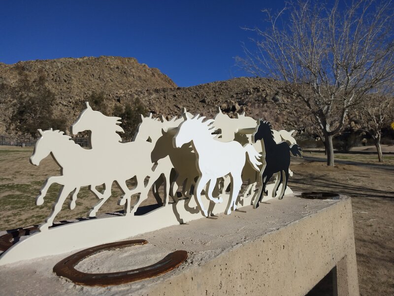 Roy Rogers memorial, Horseman's Center