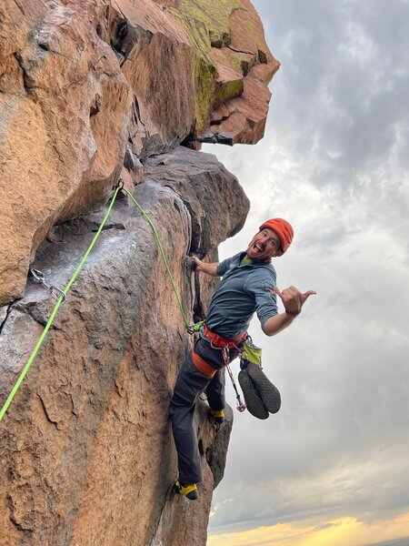 Dare I say, "King of the Edge"? Stefan Griebel making it look easy (P5).