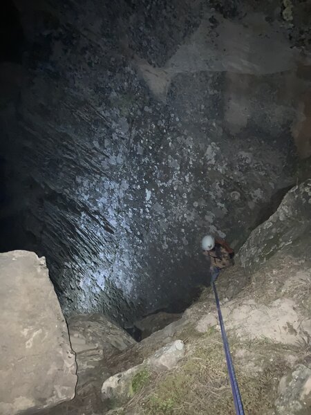 A lesson in time manegment: coming off top of p2 in the dark. Some nice leavers were present to make this easy. Knocked down some big stuff coming into the glippity glup and schloppity schlopp (the gully?) from this direction