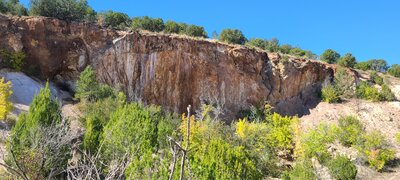 I explored this area. The rock is alright, some poor pockets of rock and lots of dirt. I lowered on top rope and explored between the arete and the first prominent crack (climbers left).The rock further right looked and felt better but I didn't have time
