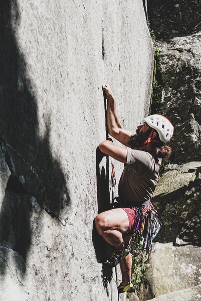 Fingers Jammed, with permission from Imroz Syed.