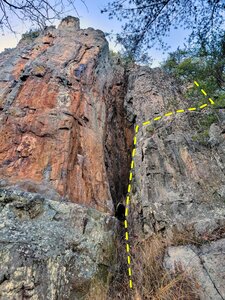 Route topo based on location of "the burnt orange angled cracks feature" in route description