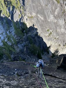Jeremy rapping the route. Rap anchors are on the north(east?) side of the formation; we had to look further along the ridge than anticipated. Note (and avoid) the sketchy dead trees with tat.