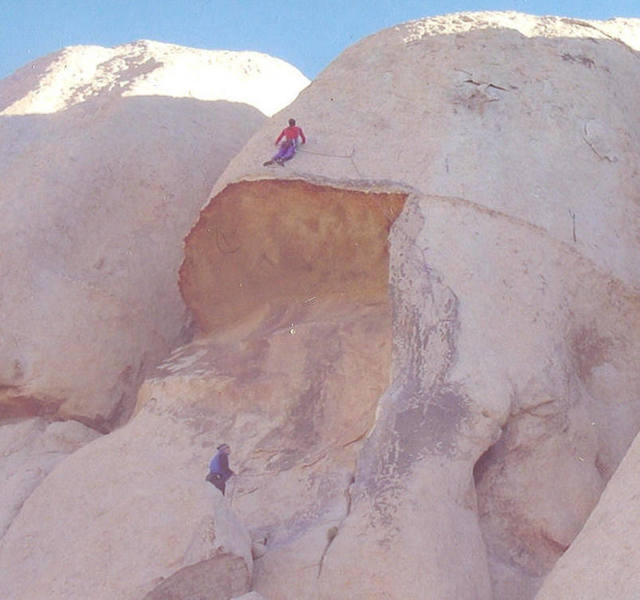 WW examining the sequence onto the grainy slab from the girdle proper. Photo by Terra Firma.