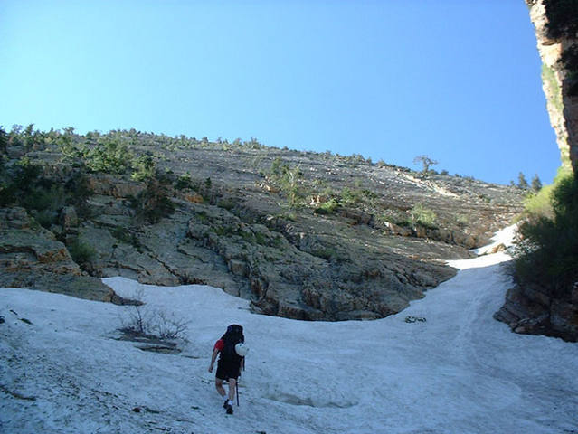 The low point of the West Slabs where the climbing begins...